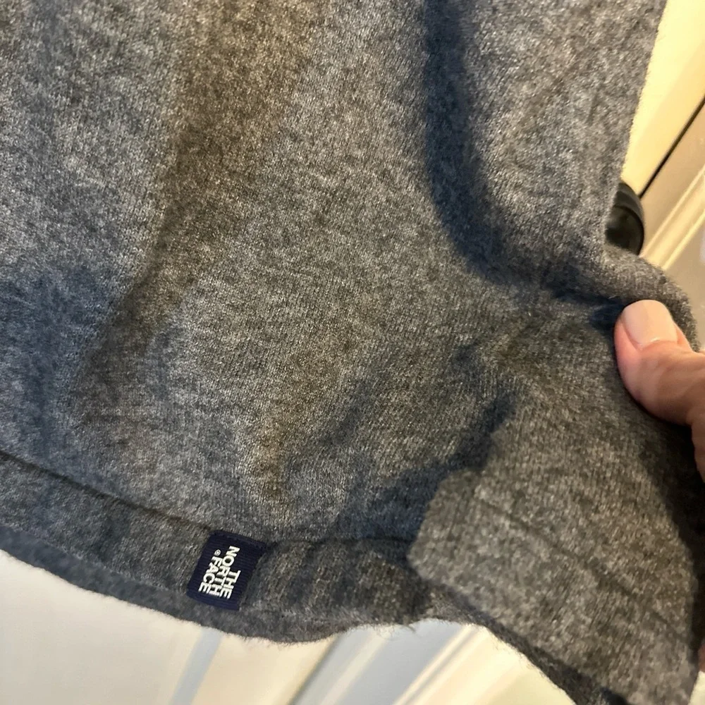 The North‎ Face wool blend half zip jacket gray size XL